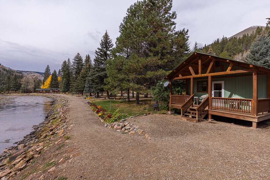 27646 Highway 145, Dolores, CO à vendre - Photo du bâtiment - Image 2 de 35