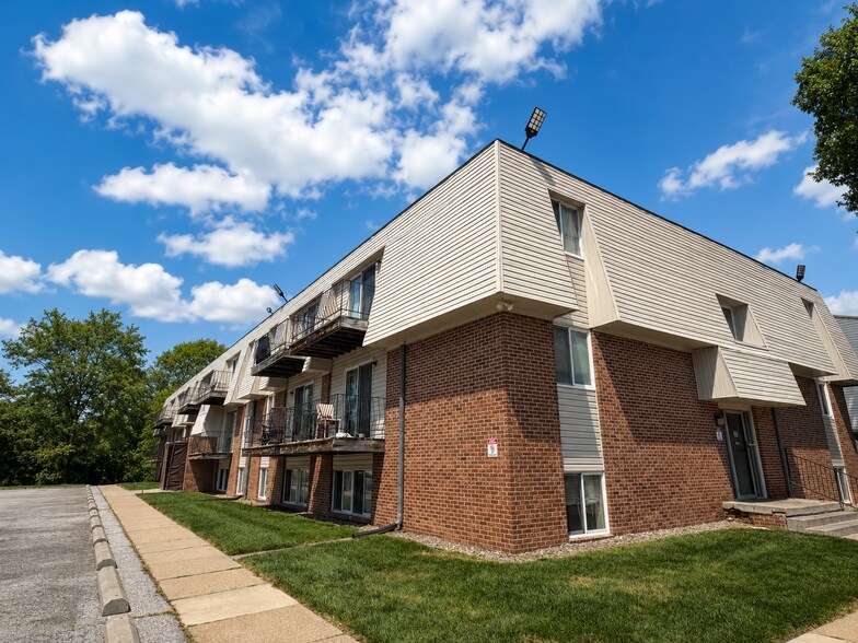 7810 Blondo St, Omaha, NE for sale - Building Photo - Image 3 of 9