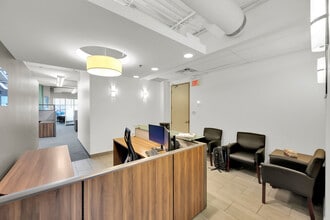 1100 S Service Rd, Stoney Creek, ON à louer Photo intérieure- Image 2 de 19