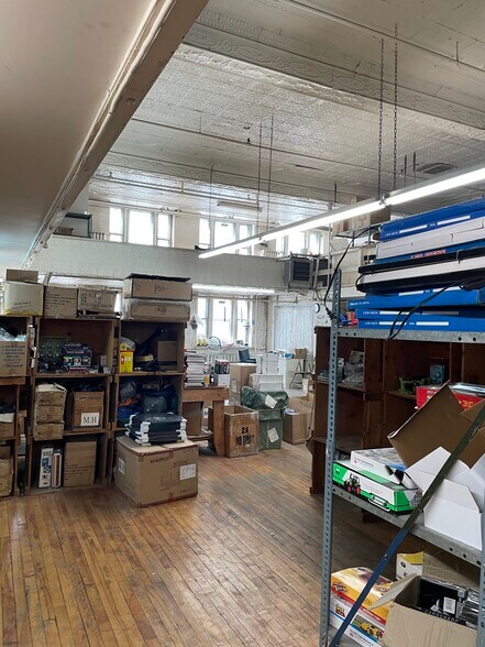 1416-1420 Boul Saint-Laurent, Montréal, QC à vendre - Photo intérieure - Image 3 de 16