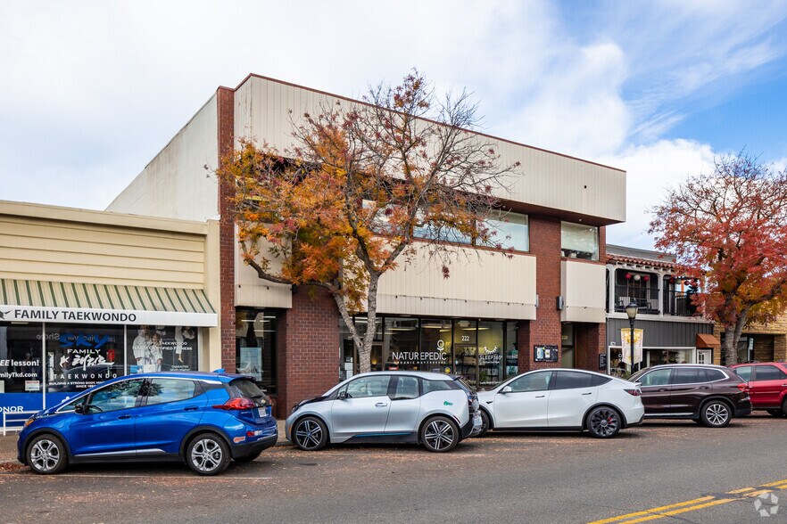 220-240 Main St, Los Altos, CA à louer - Photo du bâtiment - Image 3 de 6