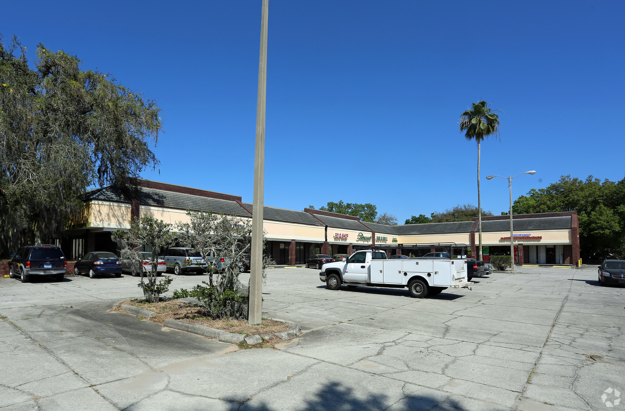 3102-3130 E State Road 60, Valrico, FL for lease Primary Photo- Image 1 of 9