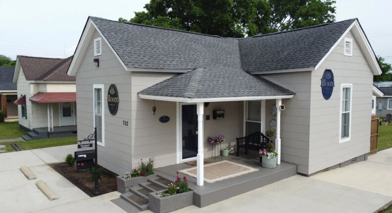 702 McKinley Ave NE, Huntsville, AL à vendre - Photo principale - Image 1 de 41