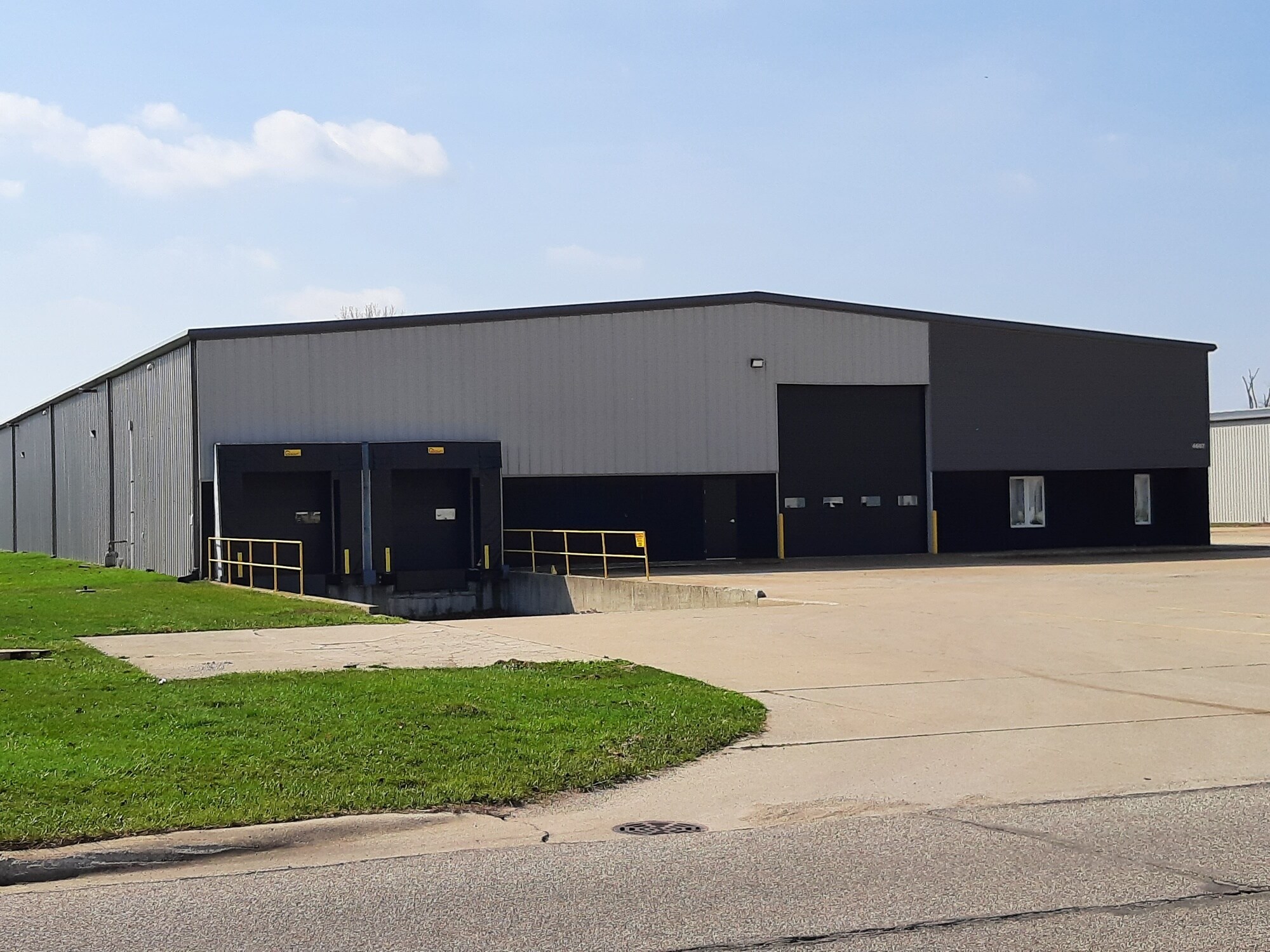 4607 Wyland Dr, Elkhart, IN à louer Photo principale- Image 1 de 13