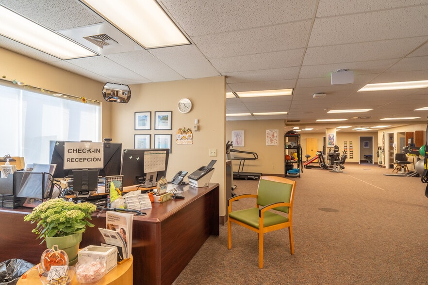 660 S Coolidge St, Moses Lake, WA for sale - Building Photo - Image 3 of 14