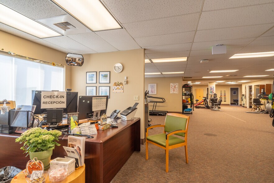 660 S Coolidge St, Moses Lake, WA à vendre - Photo du bâtiment - Image 3 de 14
