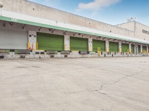 1400 E Olympic Blvd, Los Angeles, CA for lease Interior Photo- Image 2 of 6