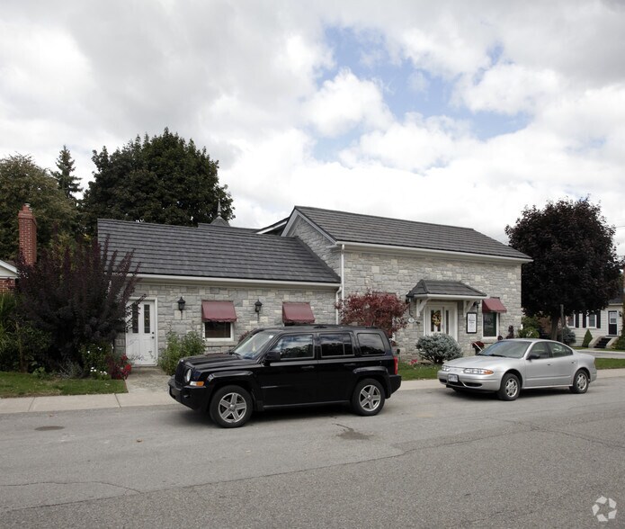 18 Church St, Halton Hills, ON for sale - Primary Photo - Image 1 of 1