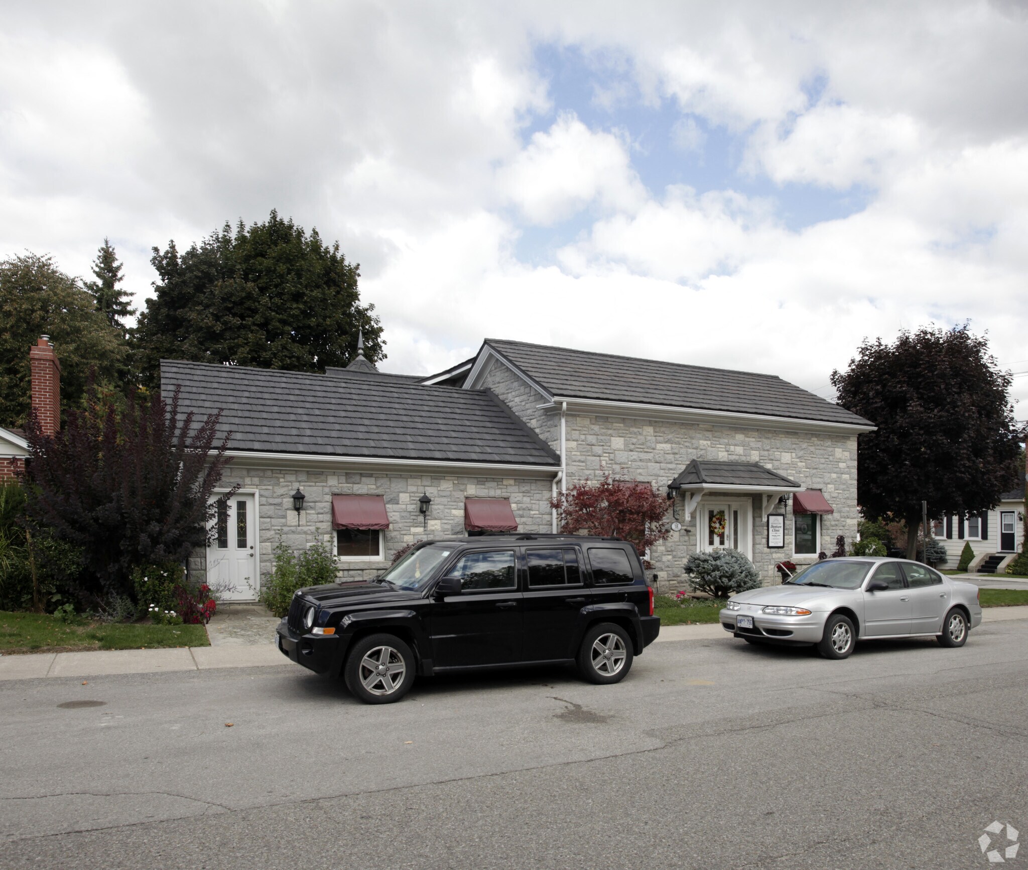 18 Church St, Halton Hills, ON à vendre Photo principale- Image 1 de 1