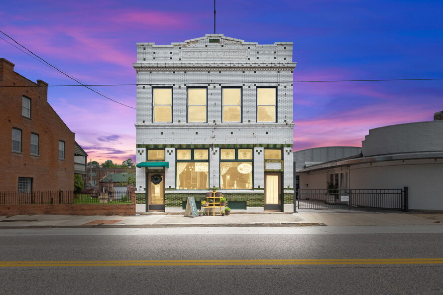 820 N 2nd St, Saint Charles, MO for sale - Building Photo - Image 1 of 1