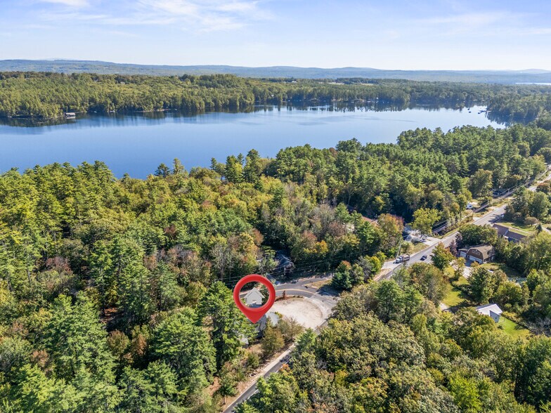 251 N High St, Bridgton, ME à vendre - Photo du bâtiment - Image 2 de 10