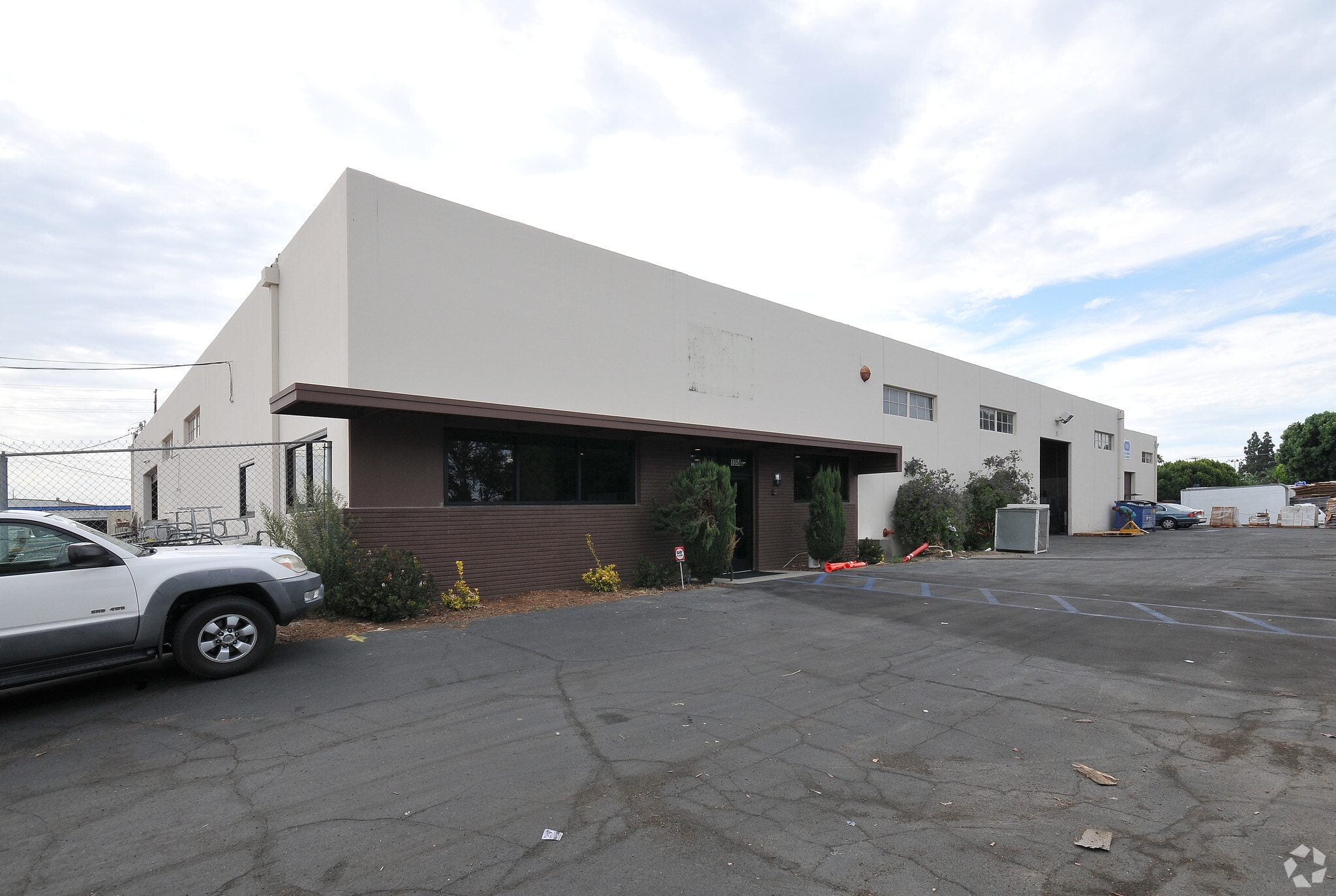 1354 S Claudina St, Anaheim, CA for lease Primary Photo- Image 1 of 7