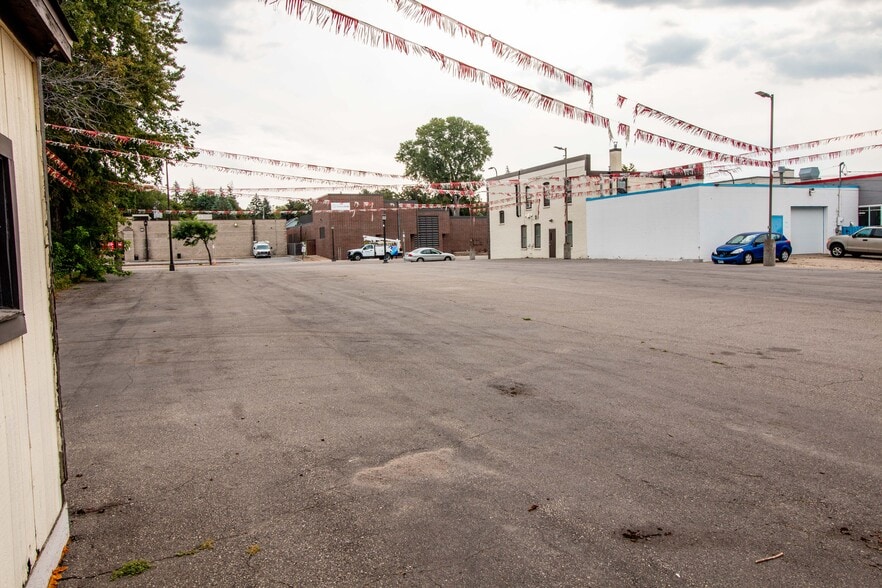 2636 Central Ave NE, Minneapolis, MN for sale - Primary Photo - Image 1 of 1