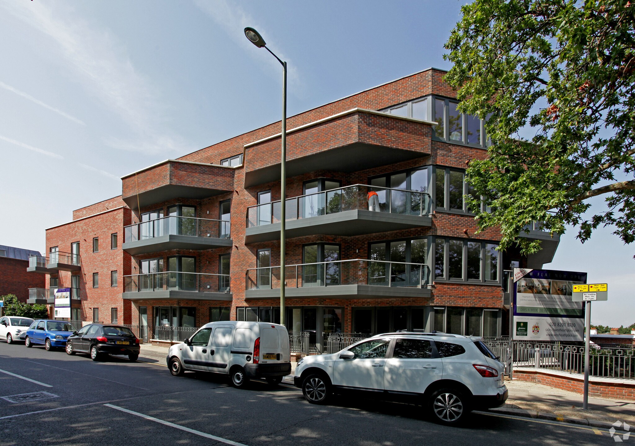 779-783 Finchley Rd, London for sale Primary Photo- Image 1 of 1