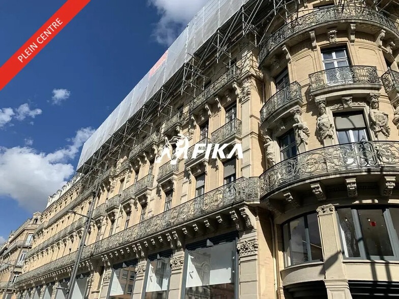 Office in Toulouse for lease - Building Photo - Image 1 of 13