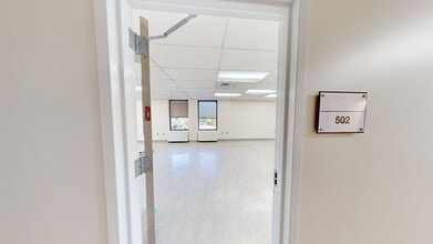 7777 Leesburg Pike, Falls Church, VA à louer Photo intérieure- Image 1 de 5