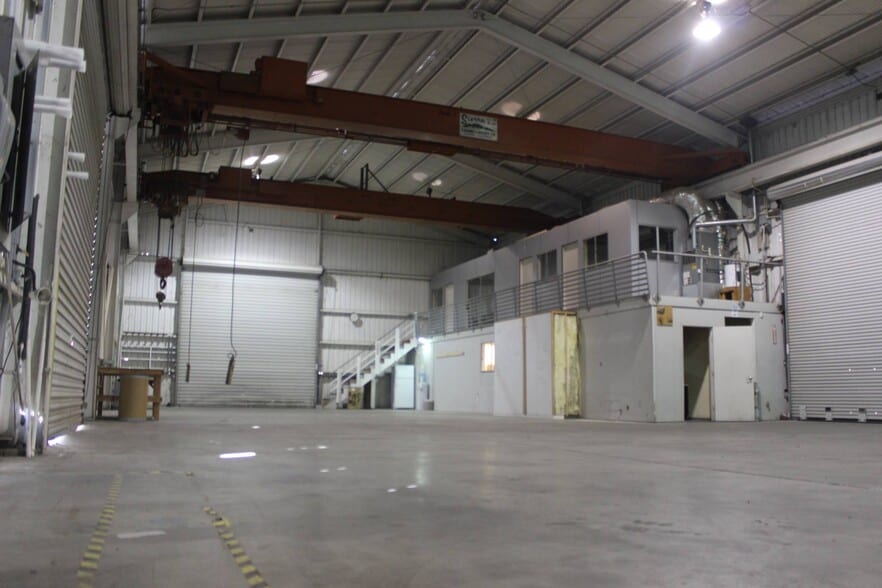 9196 Ridge Rd, Newcastle, CA for lease - Interior Photo - Image 3 of 6