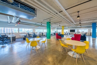 1776 Peachtree St NW, Atlanta, GA for lease Interior Photo- Image 2 of 6