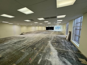 147 Crown St, Wollongong for lease Interior Photo- Image 1 of 5