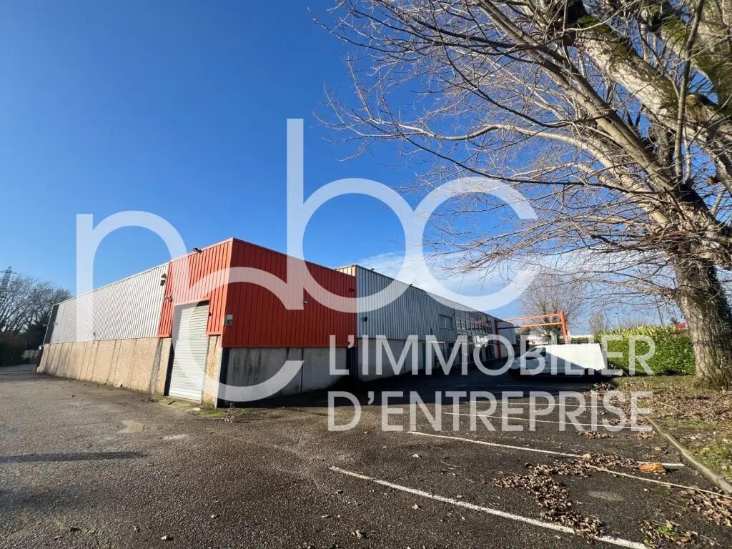 Flex in Vaulx-en-Velin for sale Building Photo- Image 1 of 24