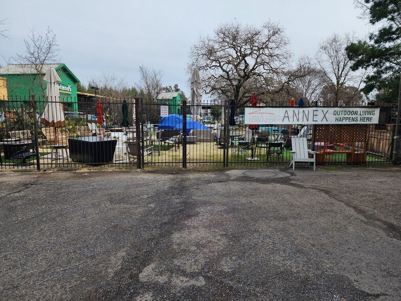 20490 Broadway, Sonoma, CA à vendre - Photo du bâtiment - Image 3 de 10