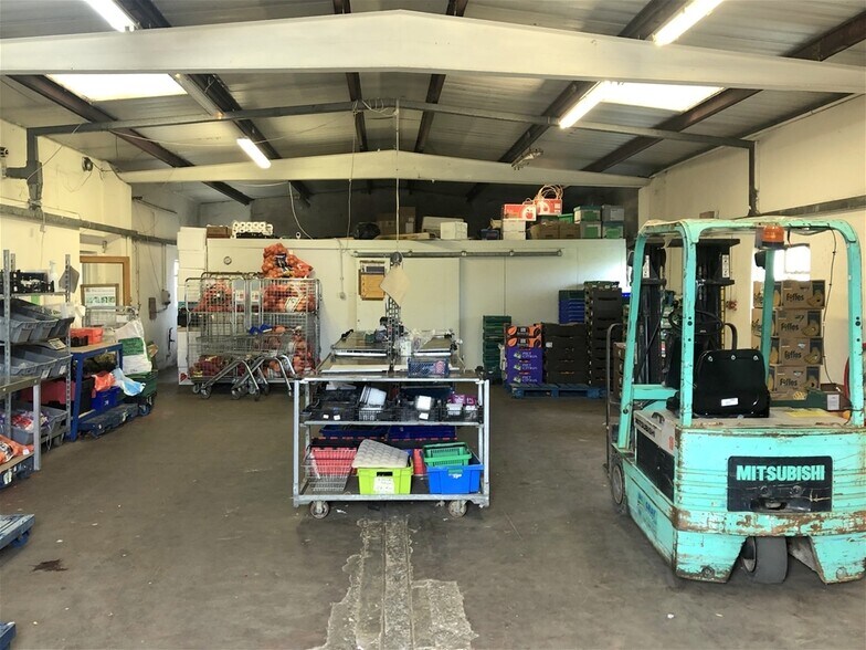 Munro Fruit Merchants, Tain à vendre - Photo du bâtiment - Image 3 de 11