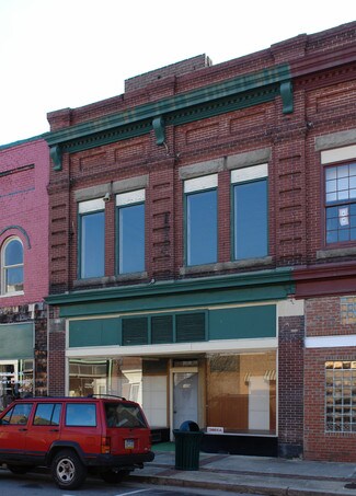 Plus de détails pour 109 S Raiford St, Selma, NC - Commerce de détail à louer