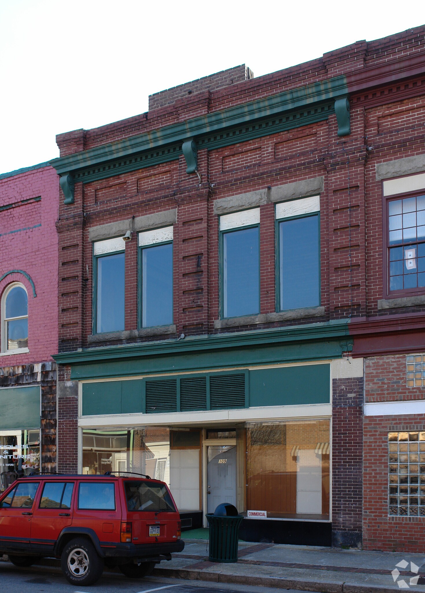 109 S Raiford St, Selma, NC for lease Primary Photo- Image 1 of 58