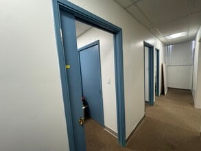 14435 Hamlin St, Van Nuys, CA for lease Building Photo- Image 2 of 7