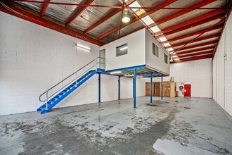 101 Percival Rd, Smithfield à louer Photo intérieure- Image 2 de 5