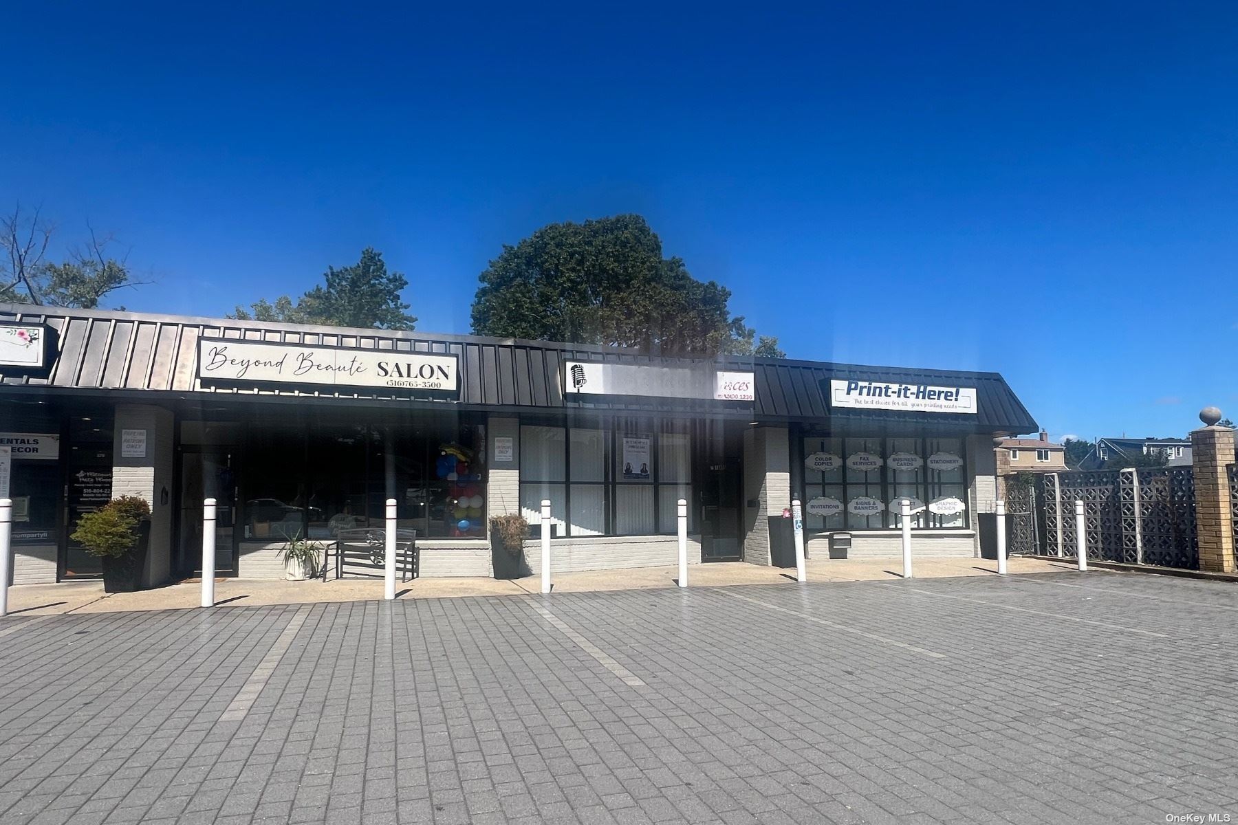 177-185 Jerusalem Ave, Massapequa, NY for lease Building Photo- Image 1 of 11