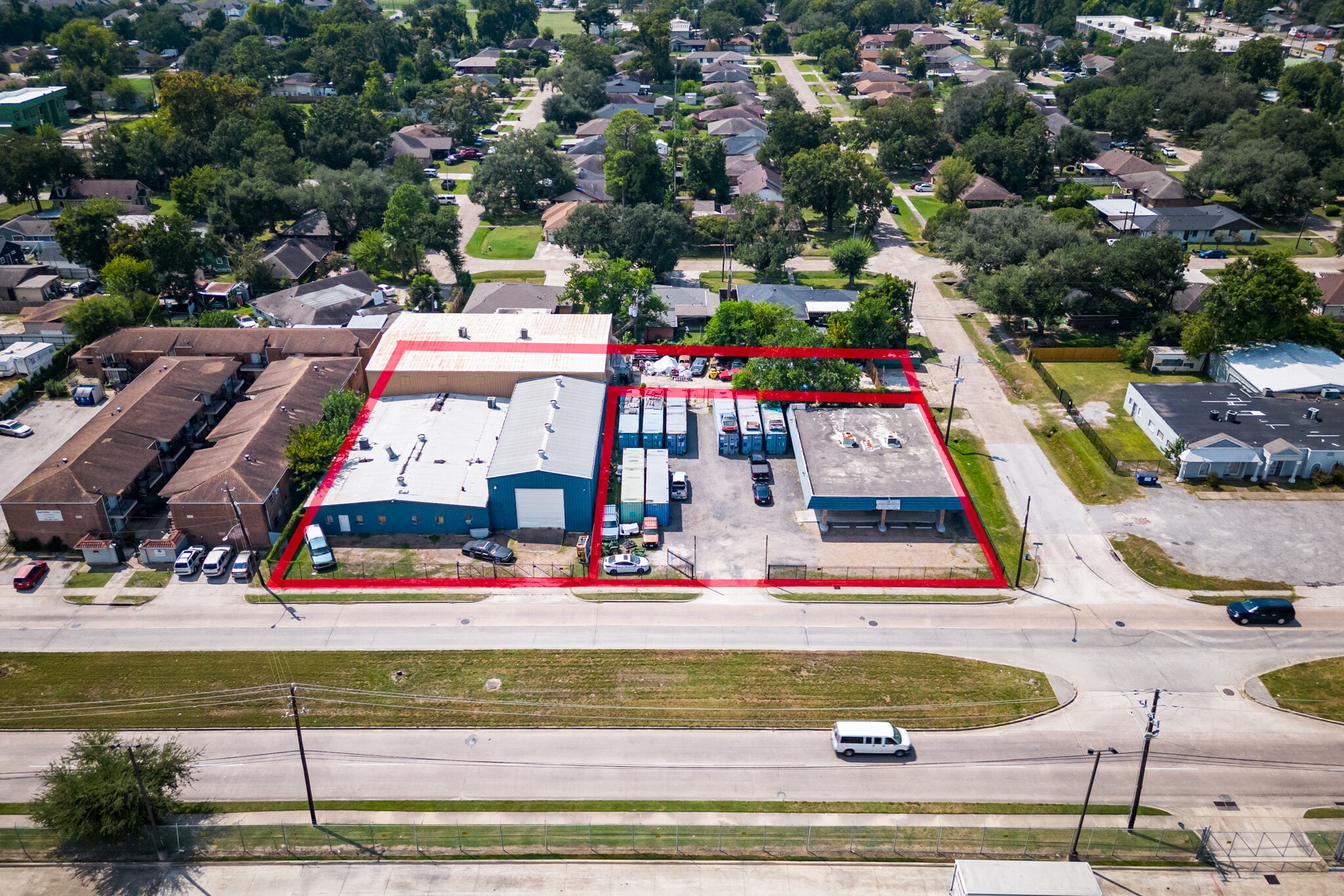9129 Irvington Blvd, Houston, TX for sale Primary Photo- Image 1 of 48