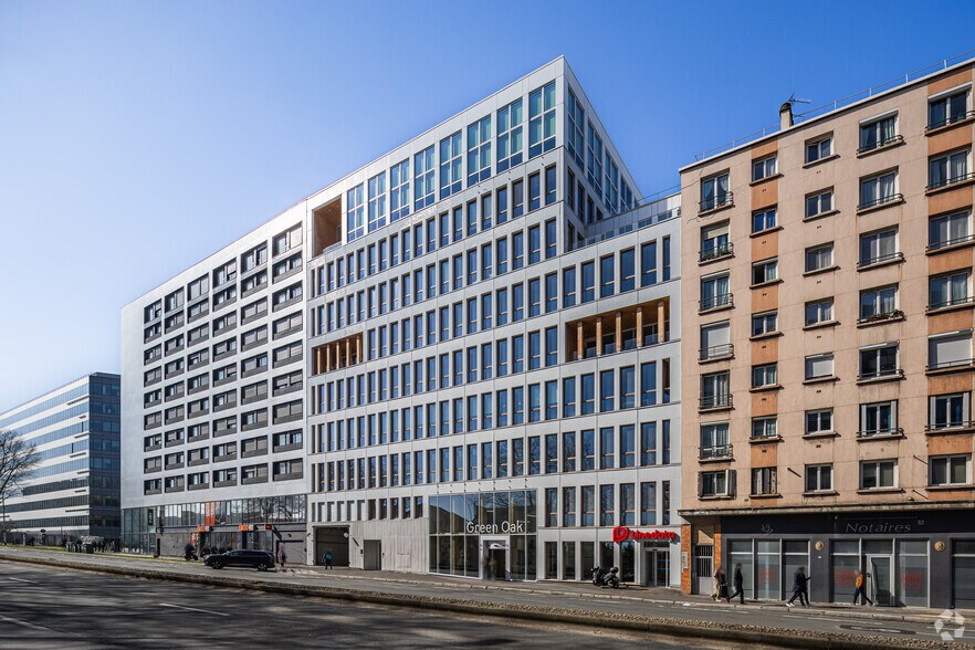 Office in Arcueil for lease - Building Photo - Image 3 of 4