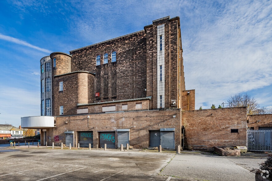 Church Rd N, Liverpool for sale - Building Photo - Image 2 of 3