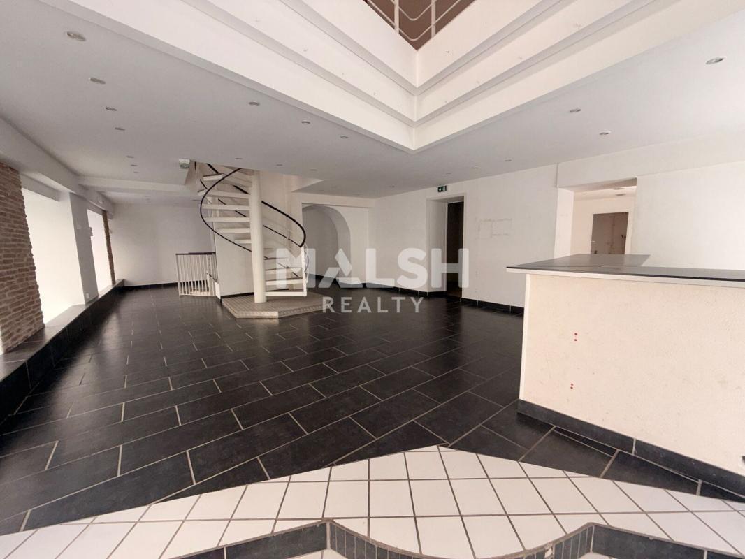 Industrial in Saint-Étienne for lease Interior Photo- Image 1 of 15