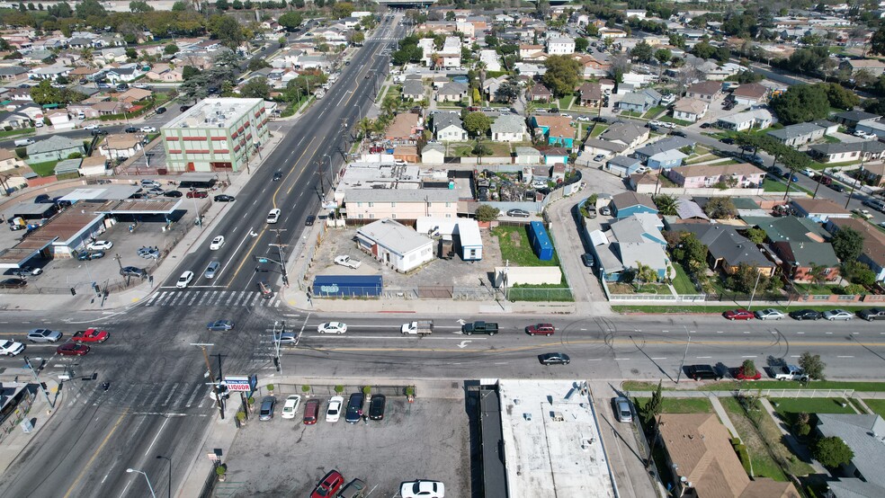 11936 S Central Ave, Los Angeles, CA for sale - Building Photo - Image 2 of 3