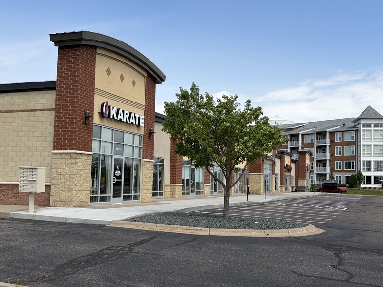 11565 Theatre Dr, Champlin, MN for lease - Building Photo - Image 3 of 7