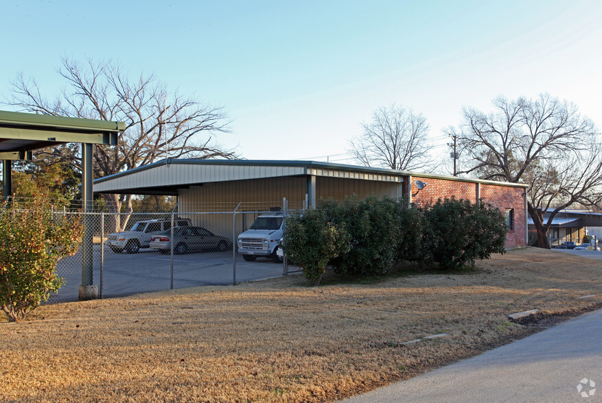 1405 N Union Bower Rd, Irving, TX for sale - Building Photo - Image 3 of 3