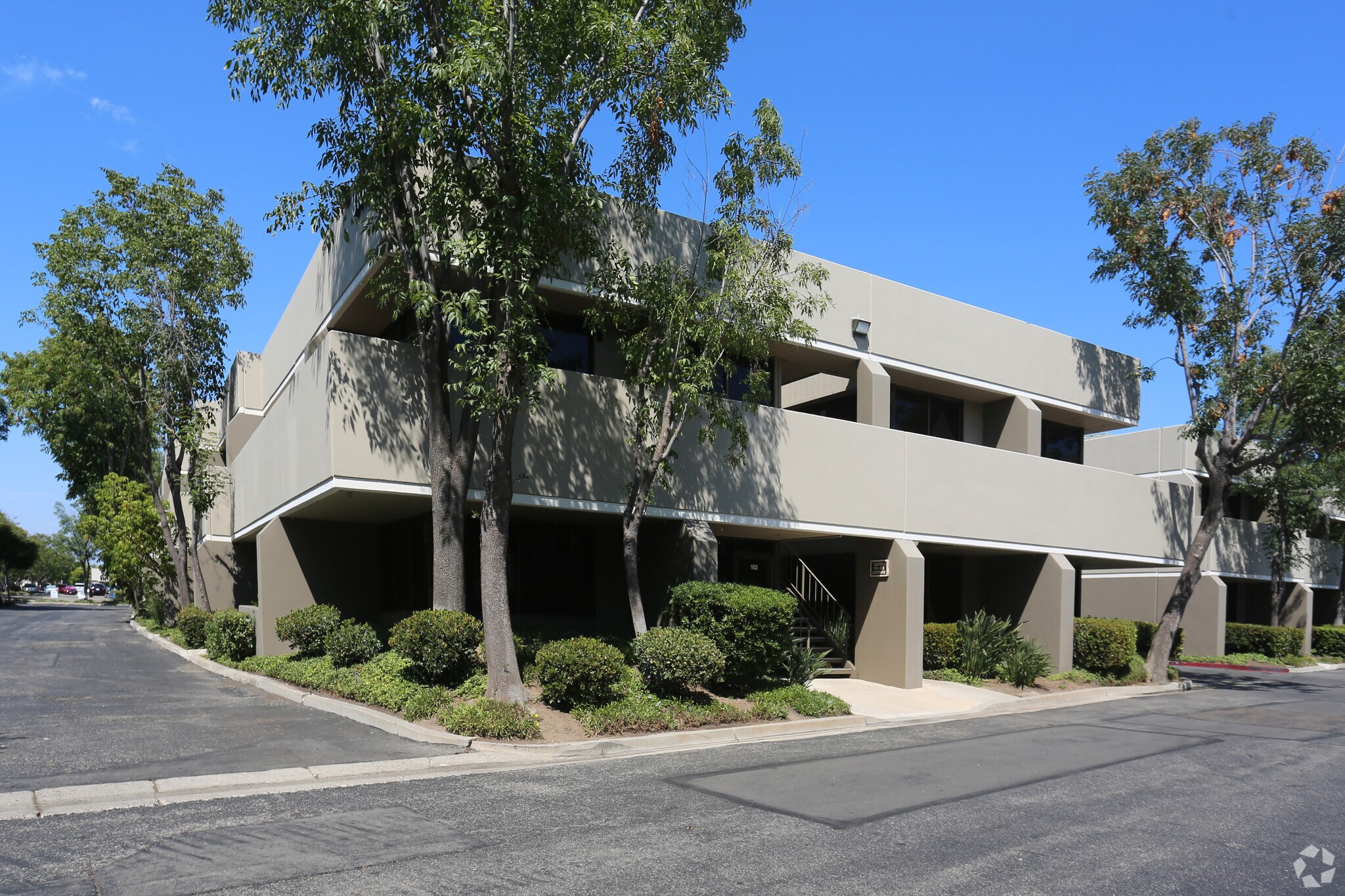 3100 Airway Ave, Costa Mesa, CA à louer Photo principale- Image 1 de 7
