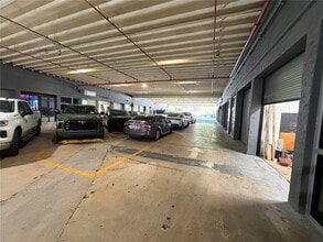 4310 SW 73rd Ave, Miami, FL à louer Photo intérieure- Image 2 de 13