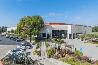 Plus de détails pour 120-128 Baytech Dr, San Jose, CA - Local d'activités à louer