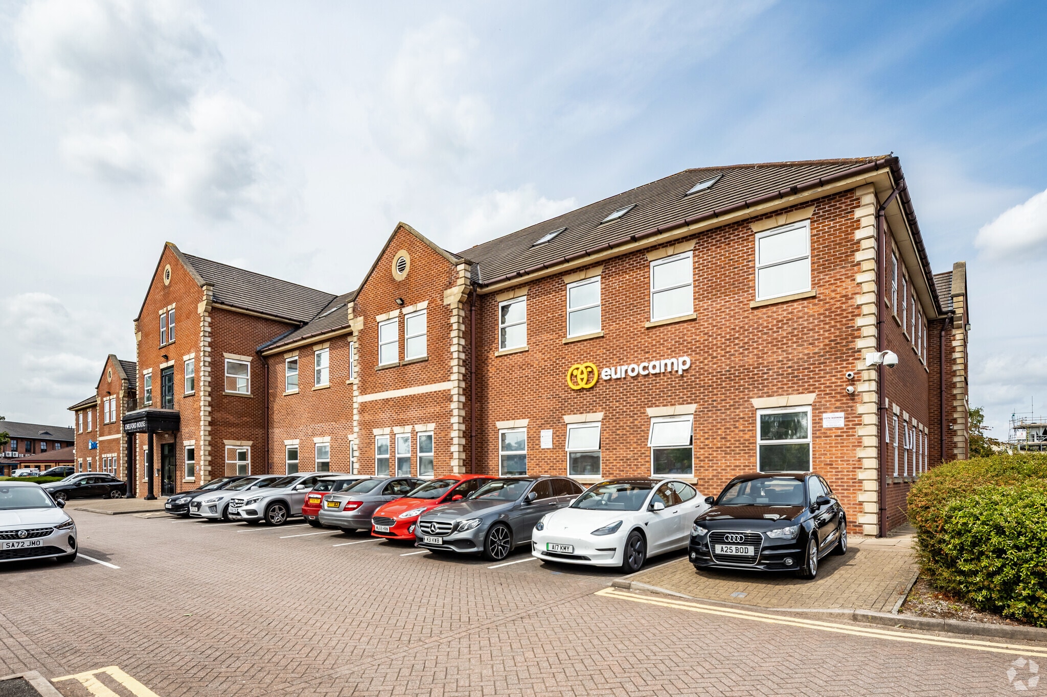 Gadbrook Park, Northwich à louer Photo du bâtiment- Image 1 de 9