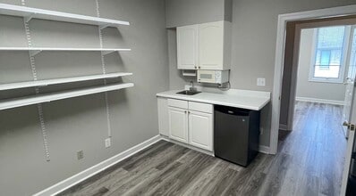 185 Wind Chime Ct, Raleigh, NC for lease Interior Photo- Image 2 of 4