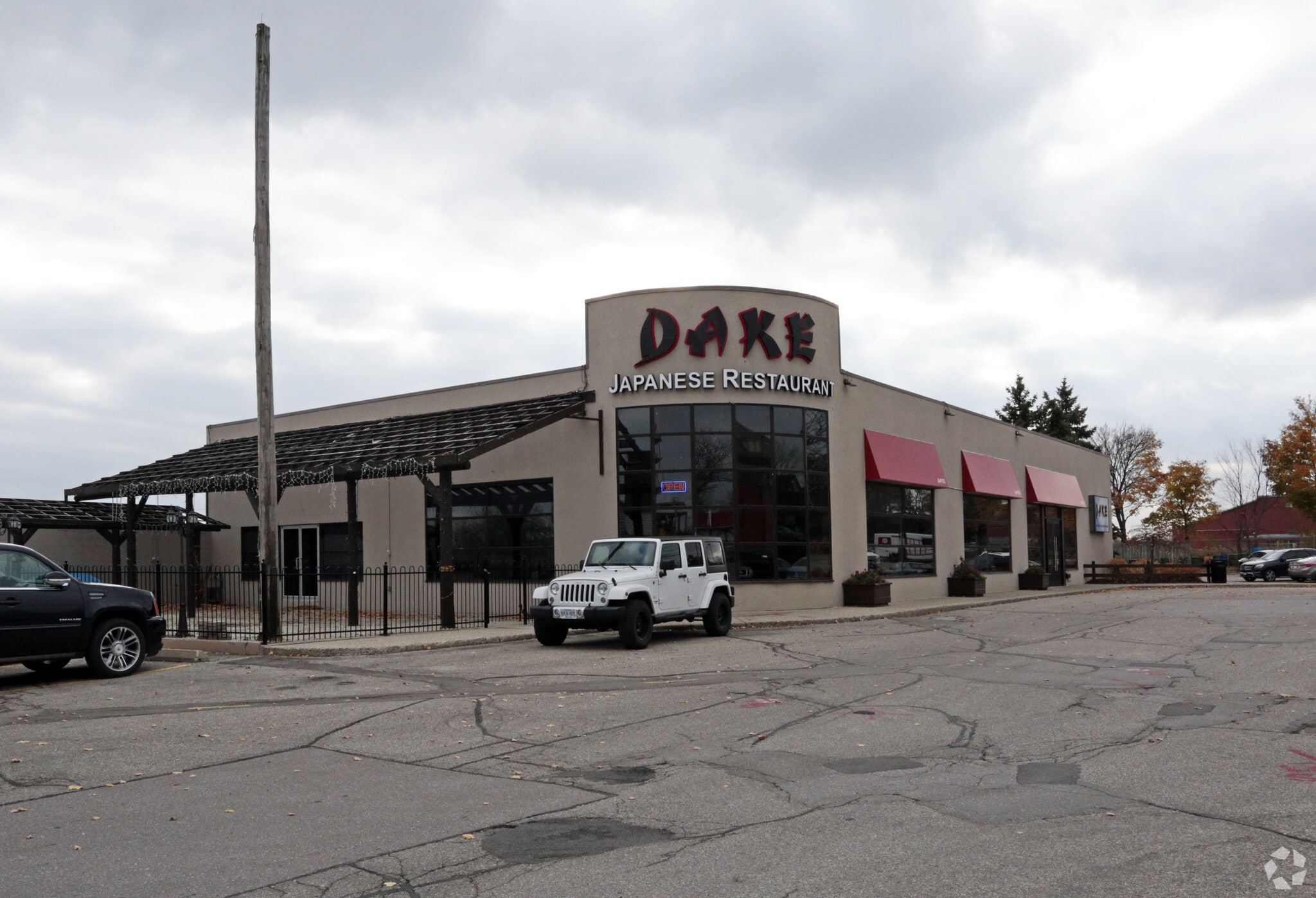 607 King St W, Kitchener, ON for sale Primary Photo- Image 1 of 1