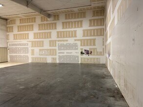 118 E 13th St N, Andover, KS à louer Photo intérieure- Image 2 de 2