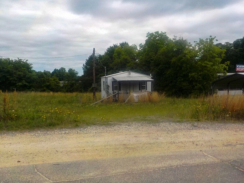 8361 Columbus rd, Lizella, GA à vendre - Photo du bâtiment - Image 2 de 7