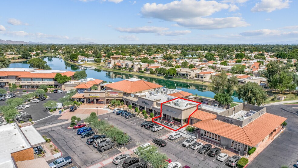 8220 N Hayden Rd, Scottsdale, AZ à louer - Photo du bâtiment - Image 2 de 23