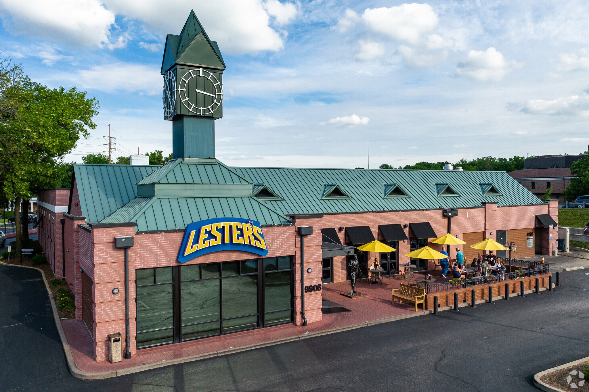 9902-9918 Clayton Rd, Saint Louis, MO à louer Photo principale- Image 1 de 6