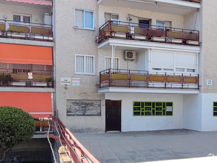 Immeuble residentiel dans Collado Villalba, Madrid à vendre Photo intérieure- Image 1 de 2
