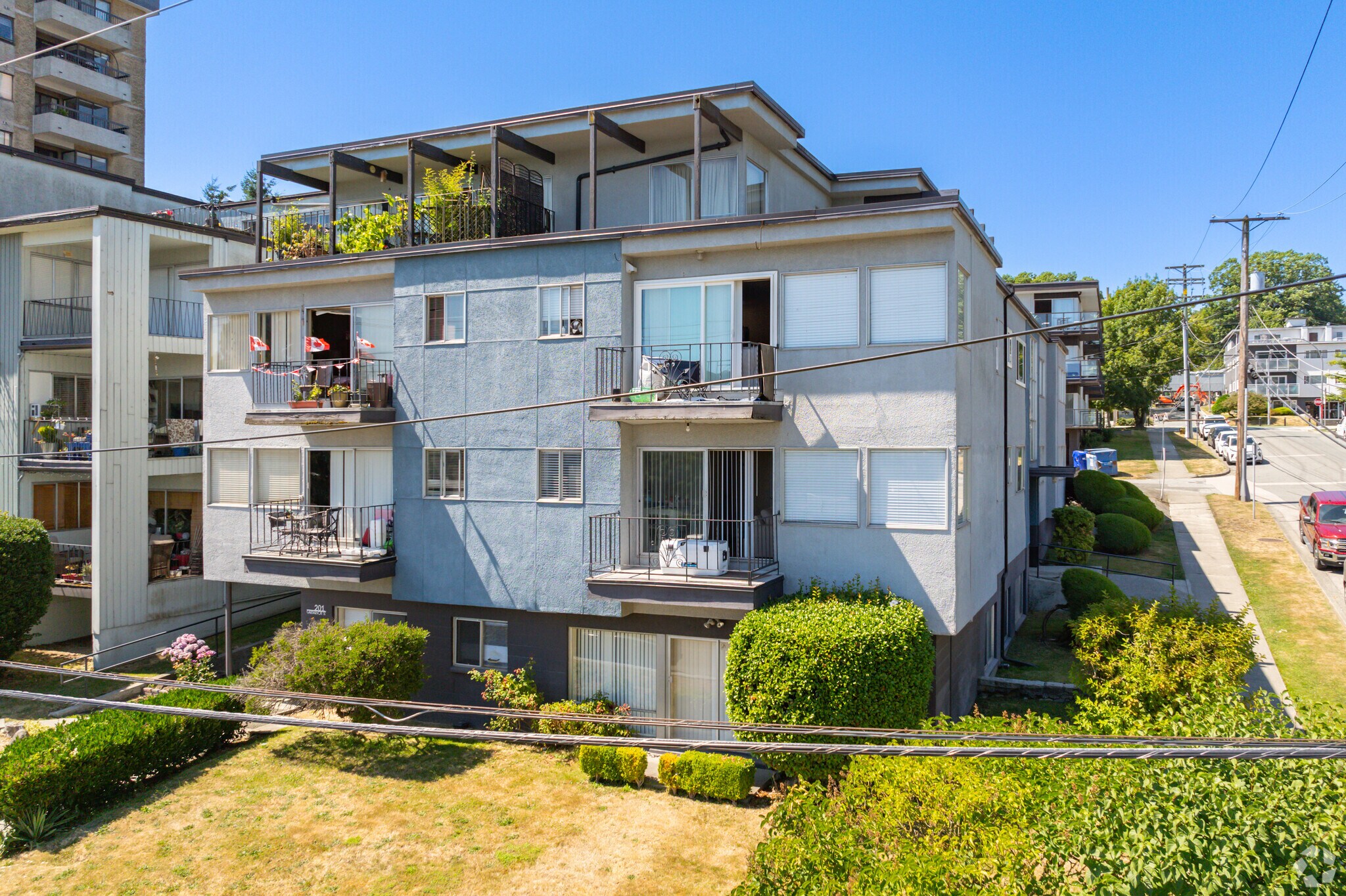 201 Carnarvon St, New Westminster, BC for sale Primary Photo- Image 1 of 5